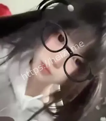 给男友戴绿帽