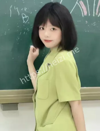 李月月