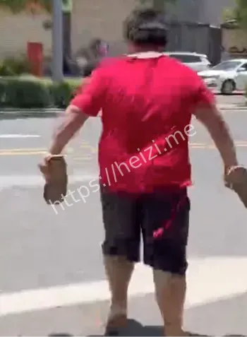 精神小伙