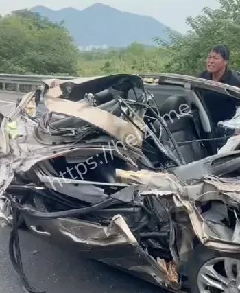 高速公路事故