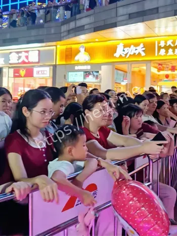 接吻大赛