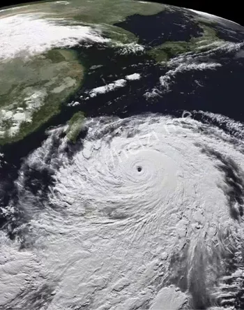 广东暴雨落区与内涝