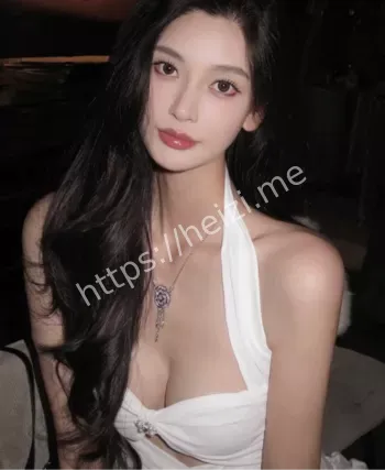 女网红奢侈品来源揭秘