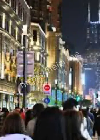 国庆第一批游客已到目的地