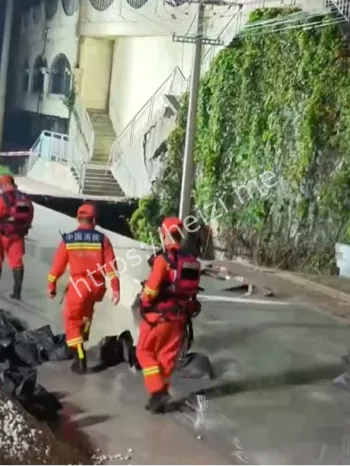 邕江北大桥险情