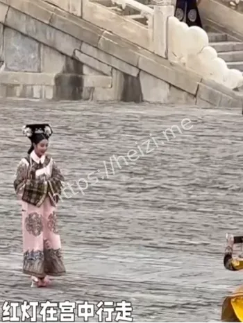 重庆红衣男孩黑幕