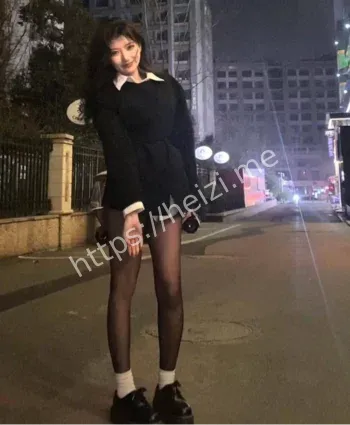 高颜值学生反差翻车