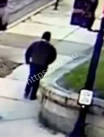 布朗大学枪击案