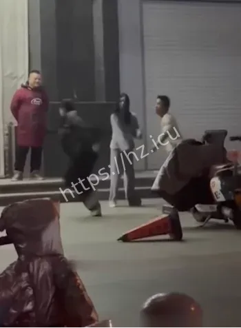 西平战神前妻摇人围殴