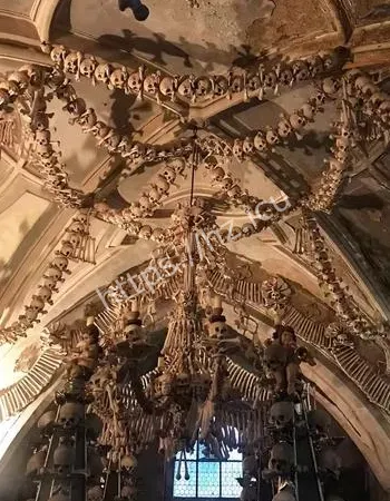 葡萄牙人骨教堂