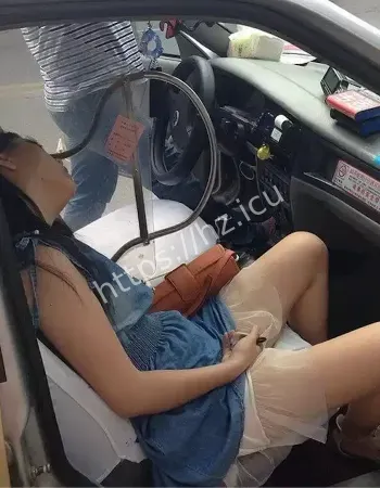 追进停尸房乘客早死