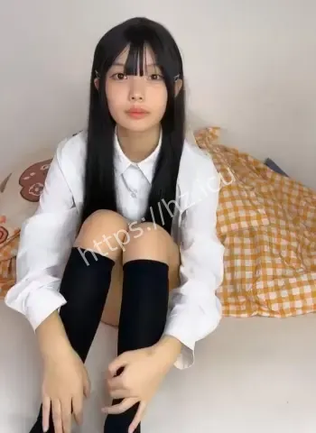 贫乳小侄女