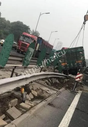 中新社 伦敦4月27