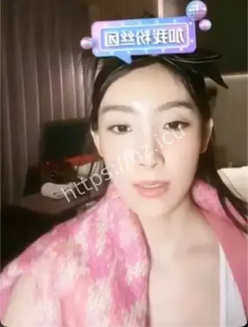 前央视主持人马卉直播翻车