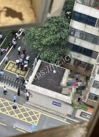刘文杰被扔下楼坠亡